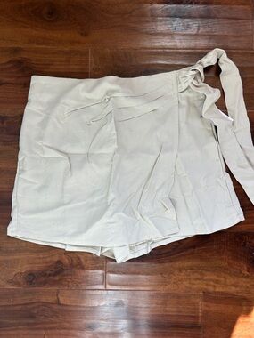 Time and Tru Cream Wrap Skort with Tie Waist